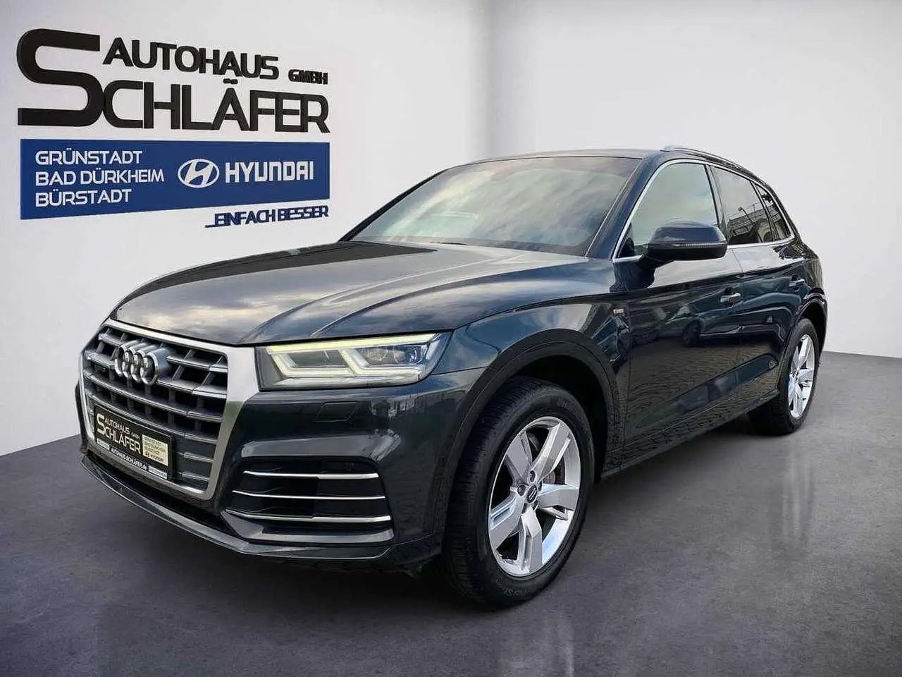 Photo 1 : Audi Q5 2018 Petrol