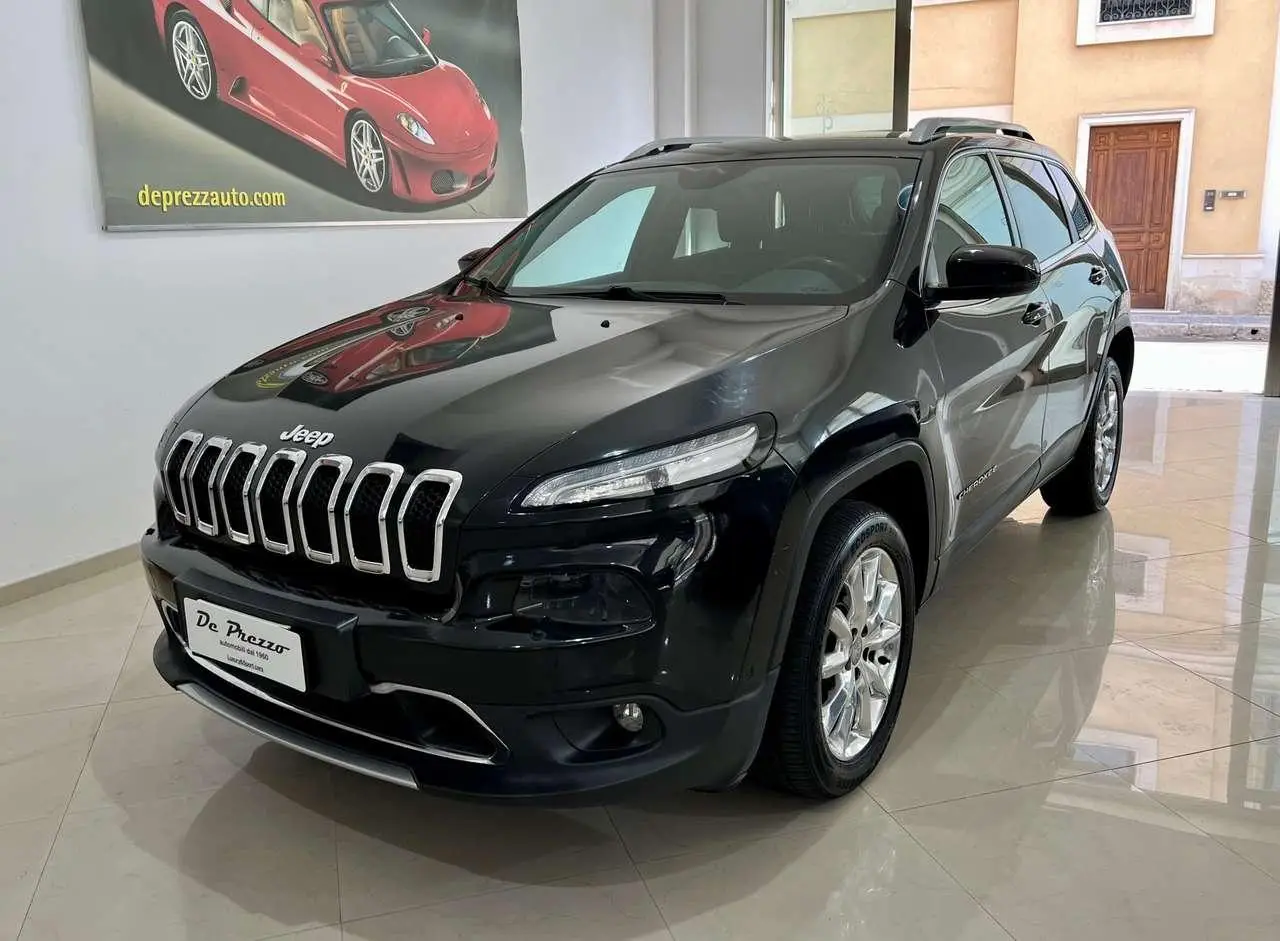 Photo 1 : Jeep Cherokee 2016 Diesel