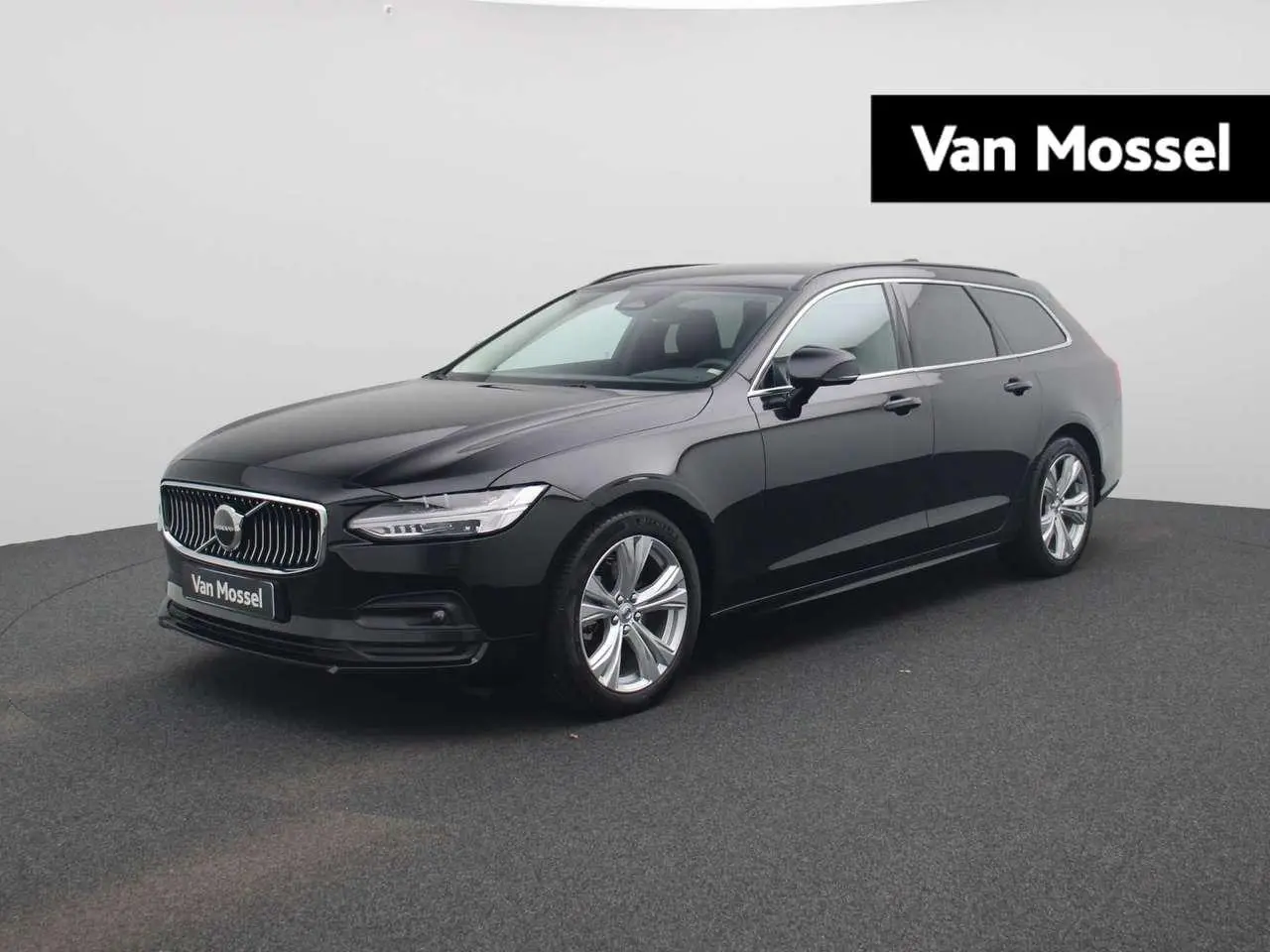 Photo 1 : Volvo V90 2024 Diesel