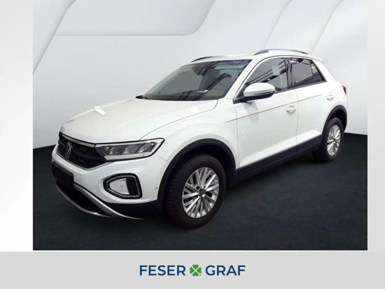 Photo 1 : Volkswagen T-roc 2024 Essence