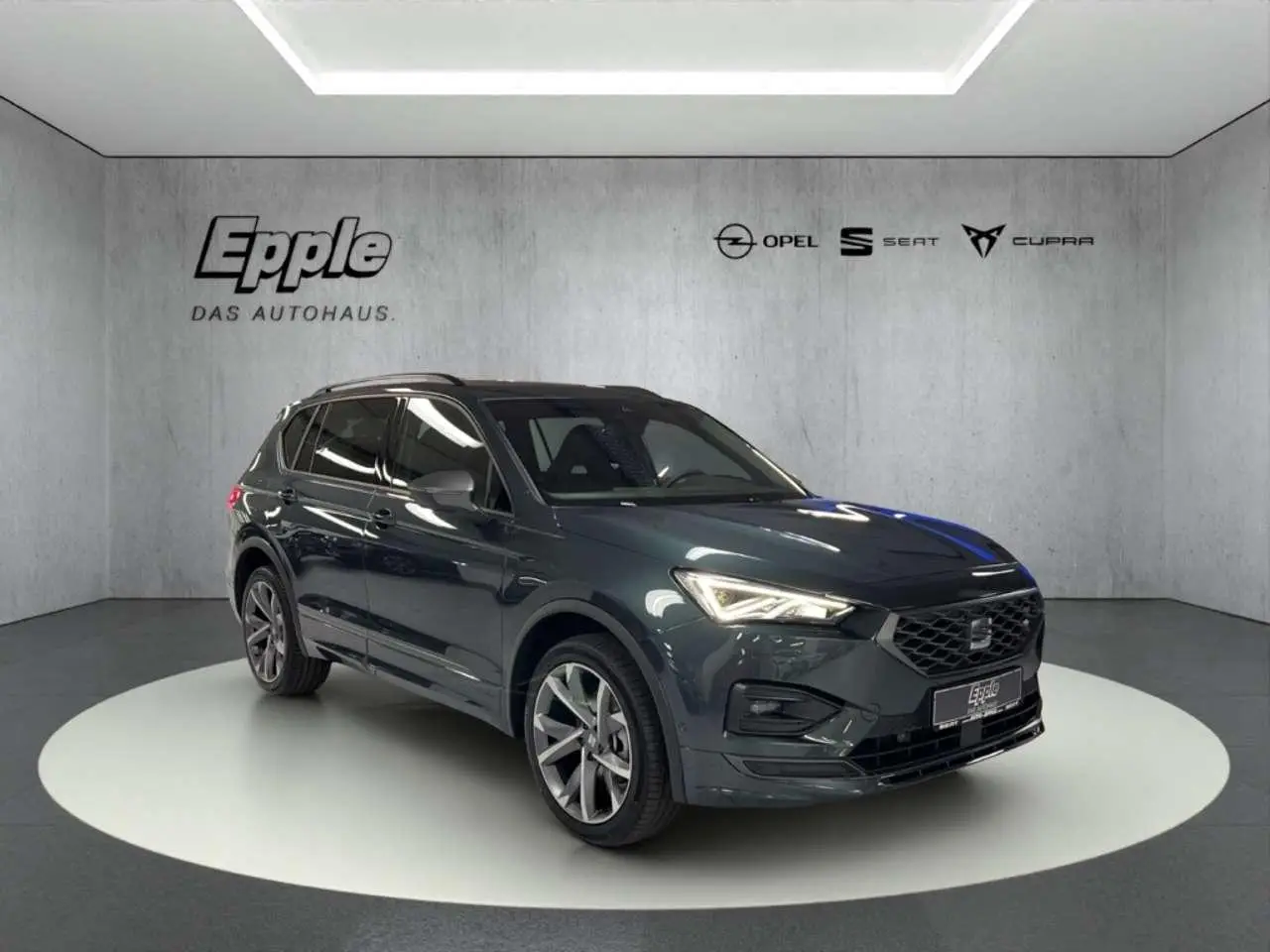 Photo 1 : Seat Tarraco 2024 Petrol