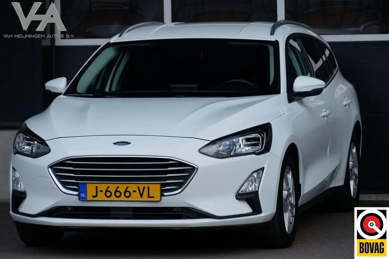 Photo 1 : Ford Focus 2020 Hybrid