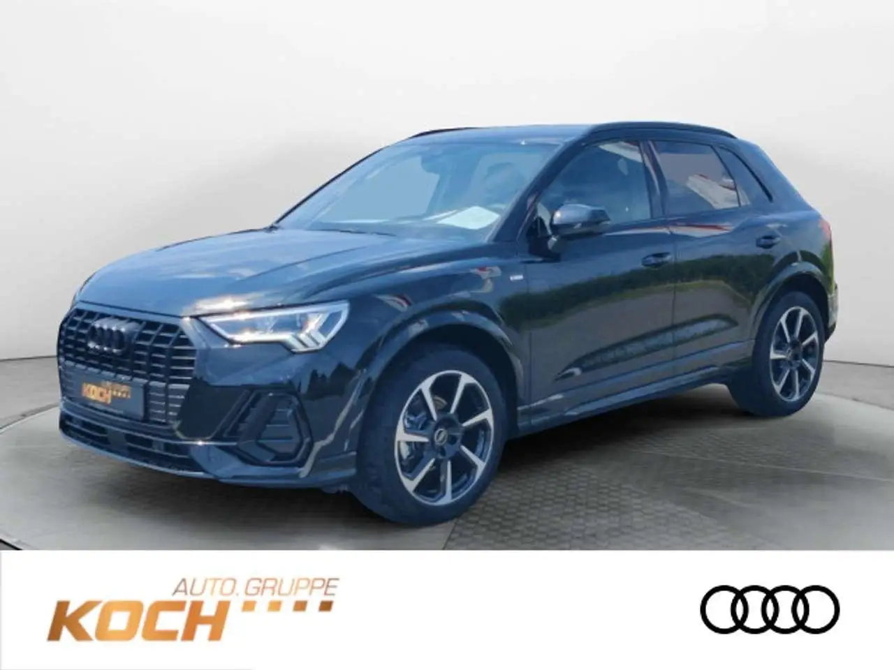 Photo 1 : Audi Q3 2024 Essence