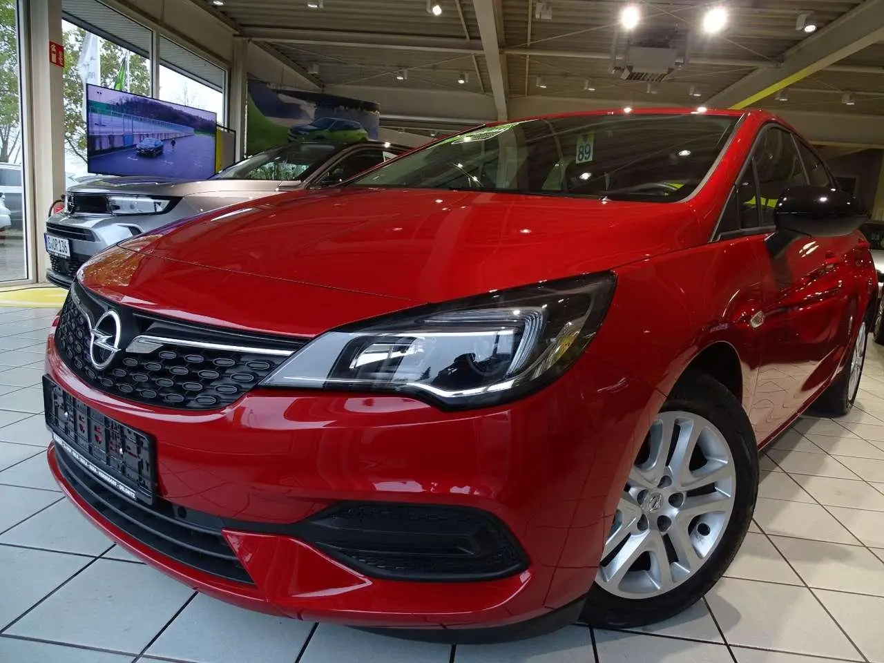 Photo 1 : Opel Astra 2021 Essence