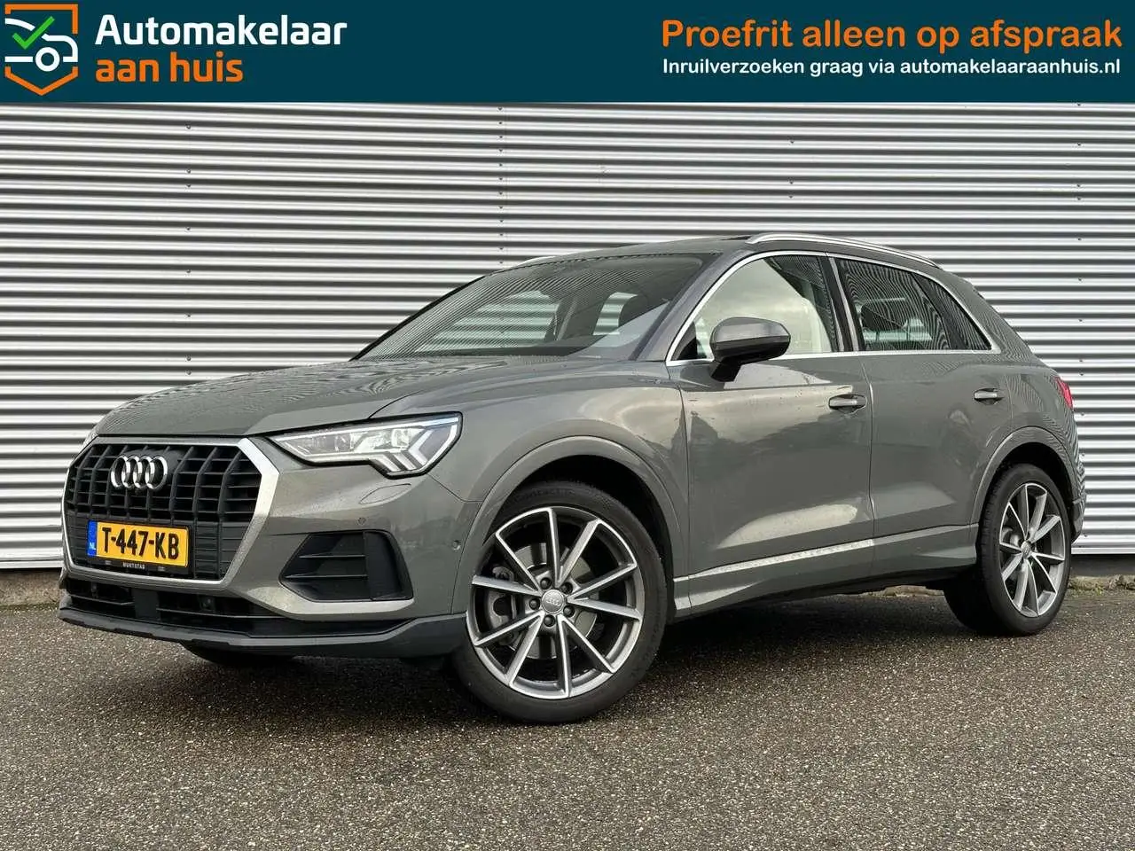 Photo 1 : Audi Q3 2019 Petrol