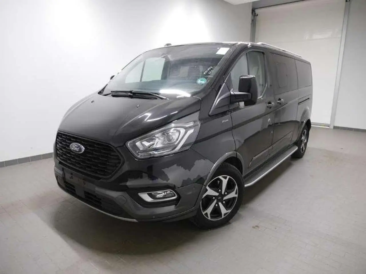 Photo 1 : Ford Tourneo 2023 Diesel