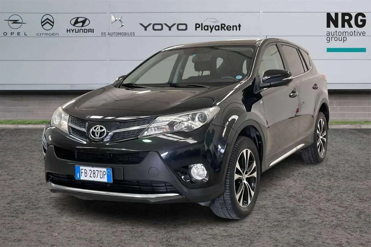 Photo 1 : Toyota Rav4 2015 Diesel