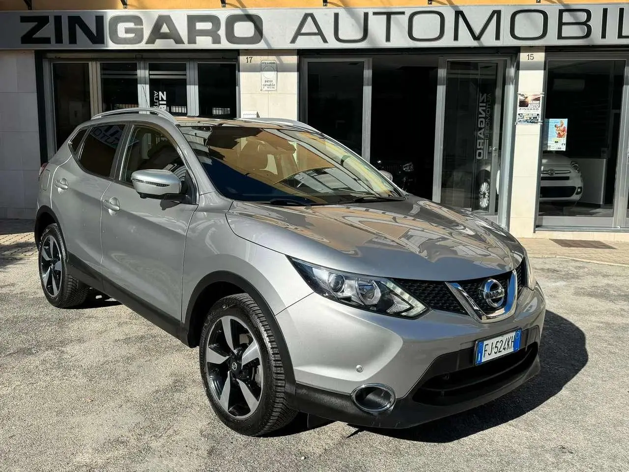 Photo 1 : Nissan Qashqai 2017 Diesel