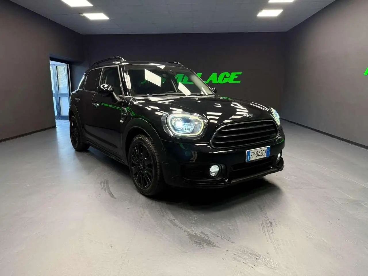 Photo 1 : Mini Cooper 2018 Diesel