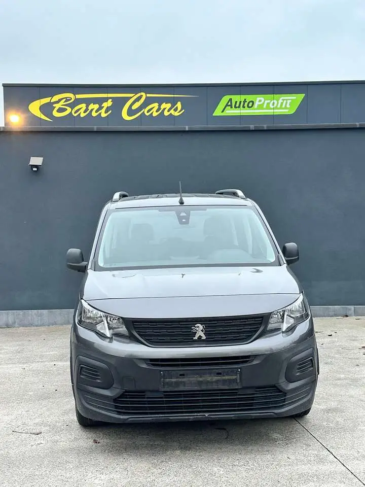 Photo 1 : Peugeot Rifter 2019 Essence