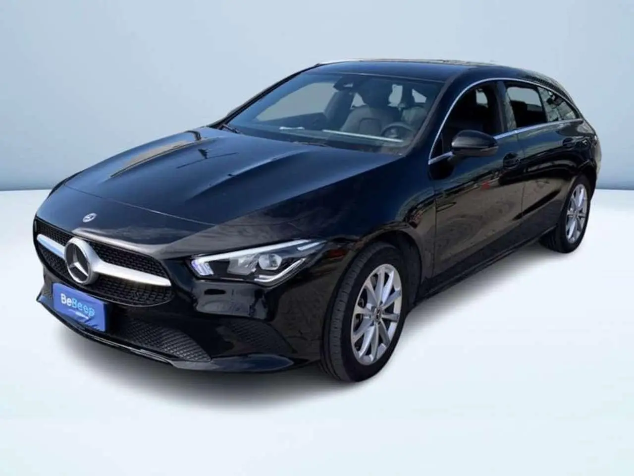 Photo 1 : Mercedes-benz Classe Cla 2023 Hybride