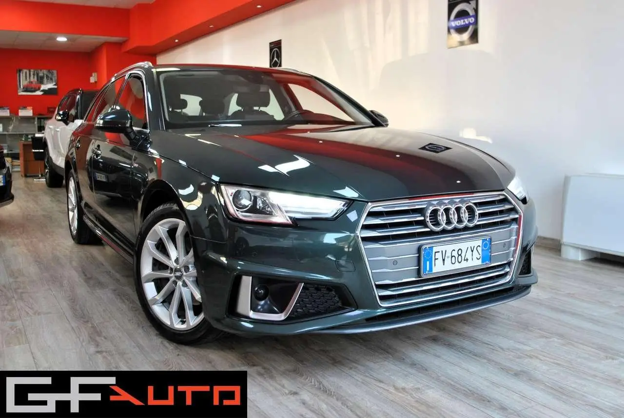 Photo 1 : Audi A4 2019 Diesel