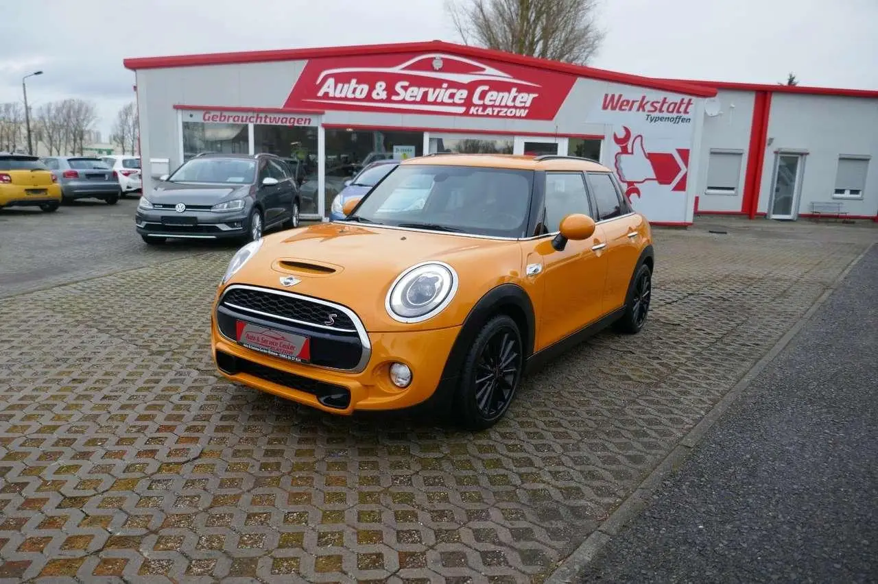 Photo 1 : Mini Cooper 2015 Diesel