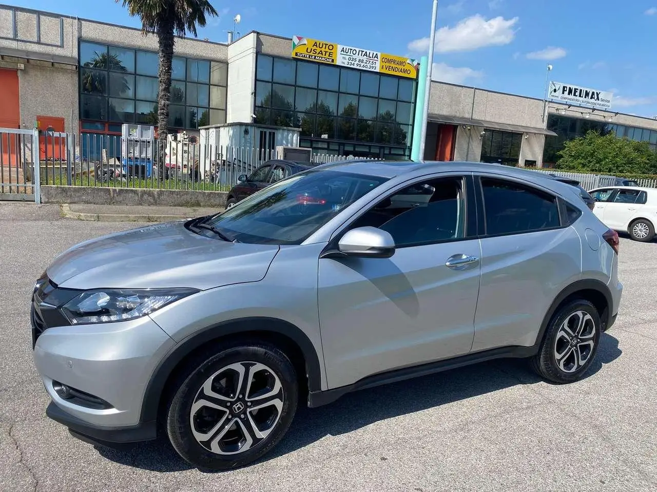 Photo 1 : Honda Hr-v 2016 Petrol