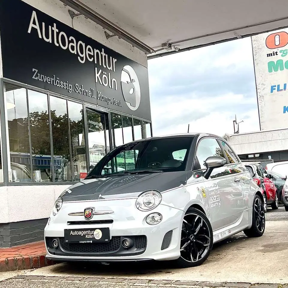 Photo 1 : Abarth 500 2015 Petrol