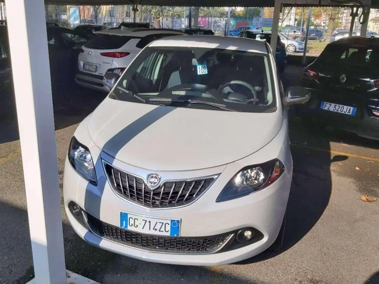 Photo 1 : Lancia Ypsilon 2021 Hybride