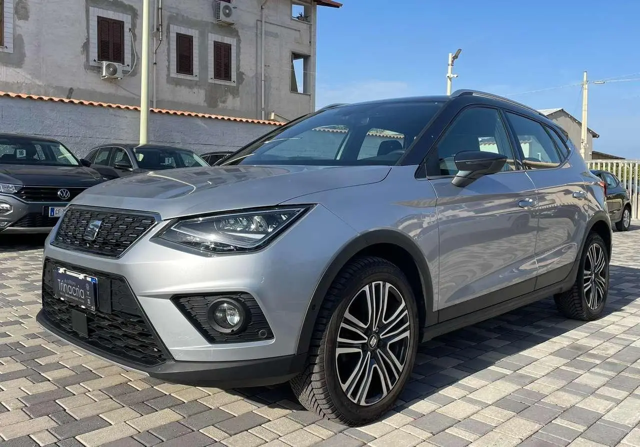 Photo 1 : Seat Arona 2020 Diesel