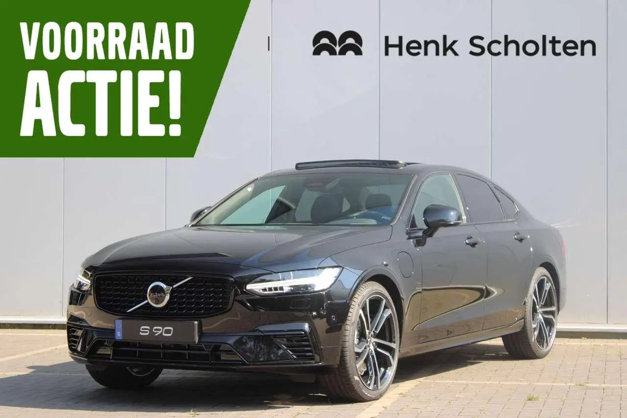 Photo 1 : Volvo S90 2024 Hybrid