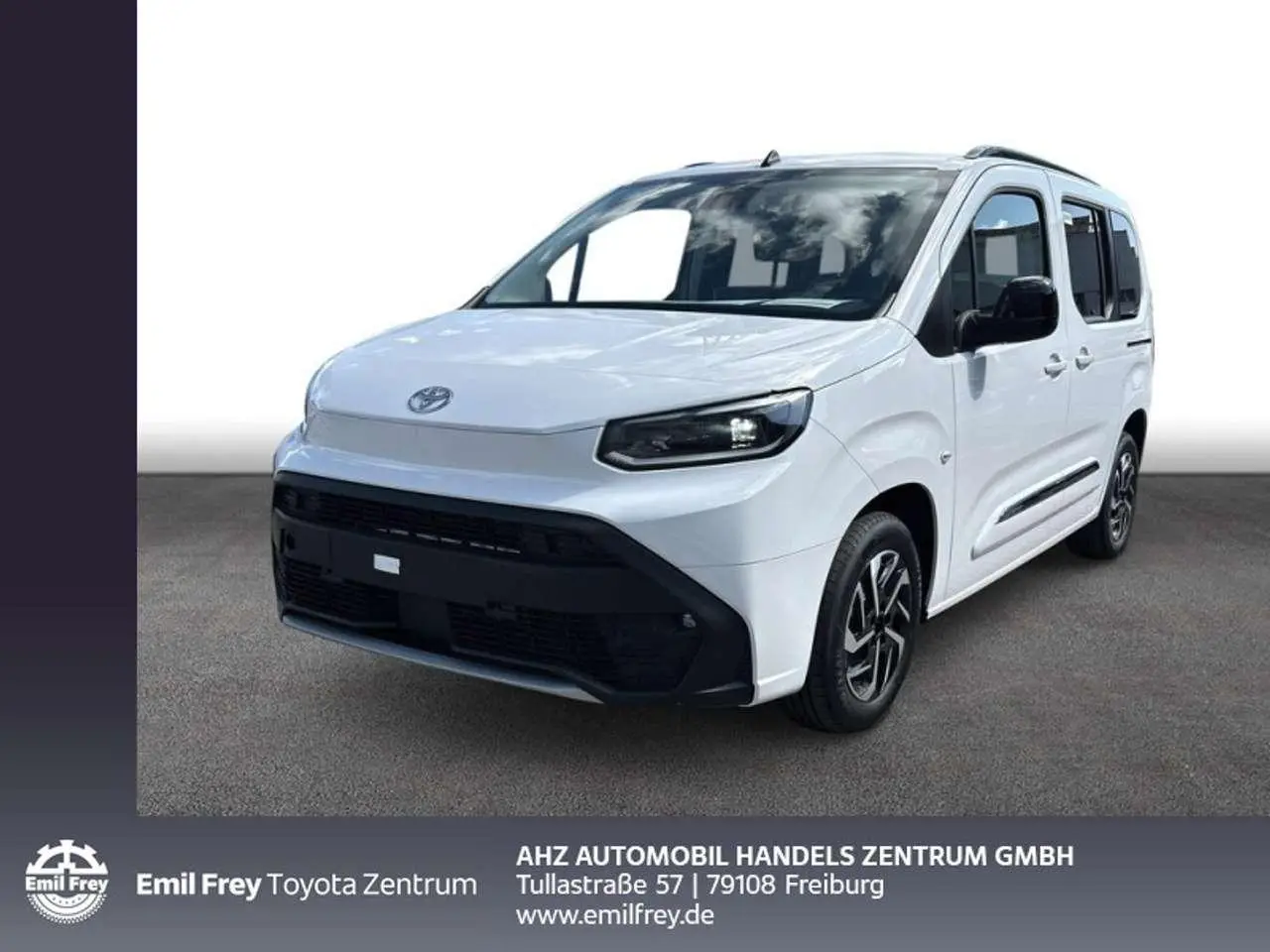 Photo 1 : Toyota Proace 2024 Essence