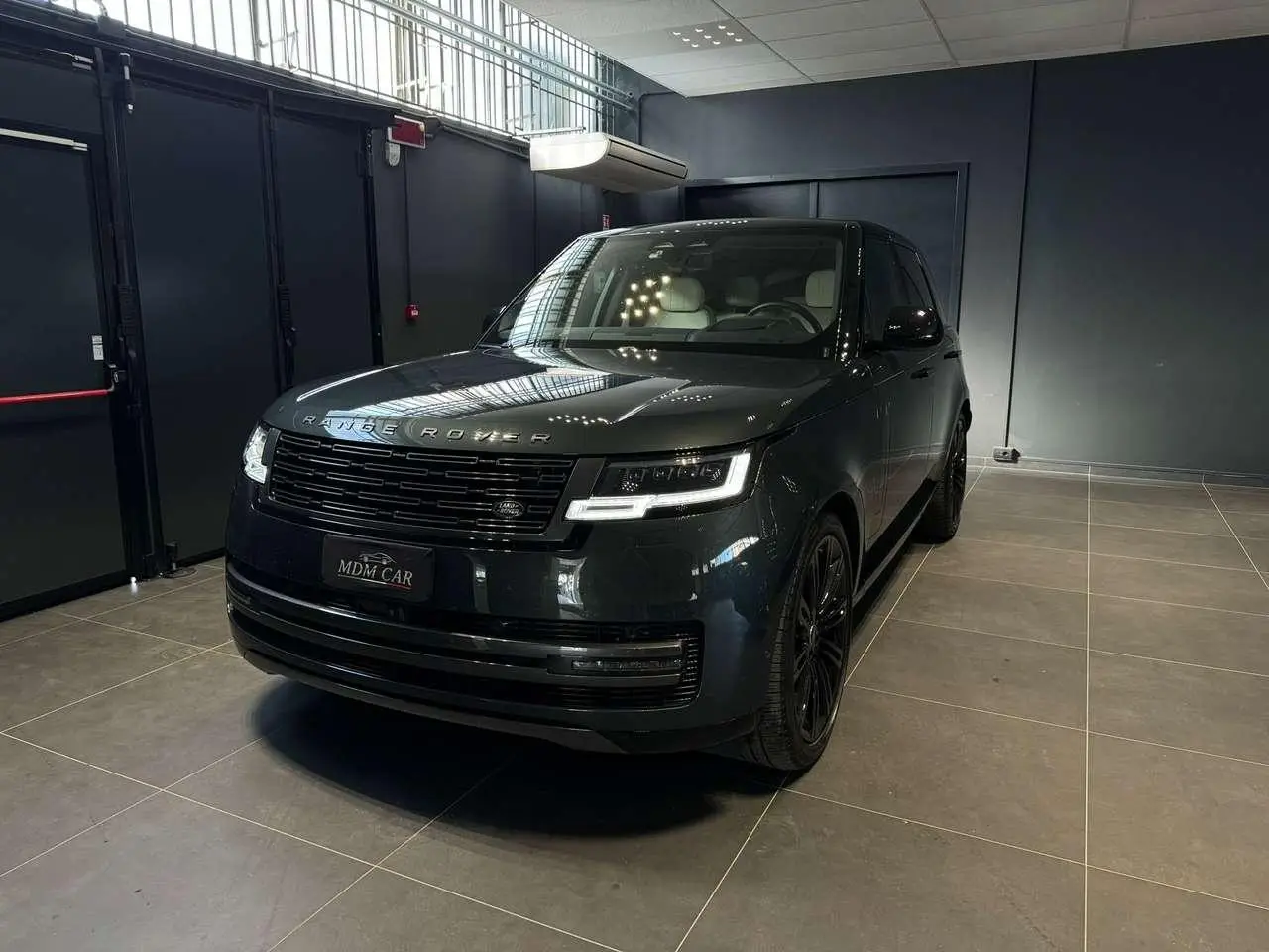 Photo 1 : Land Rover Range Rover 2023 Hybrid