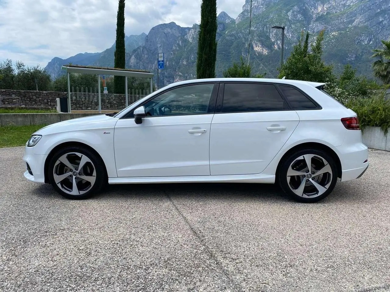 Photo 1 : Audi A3 2018 Diesel