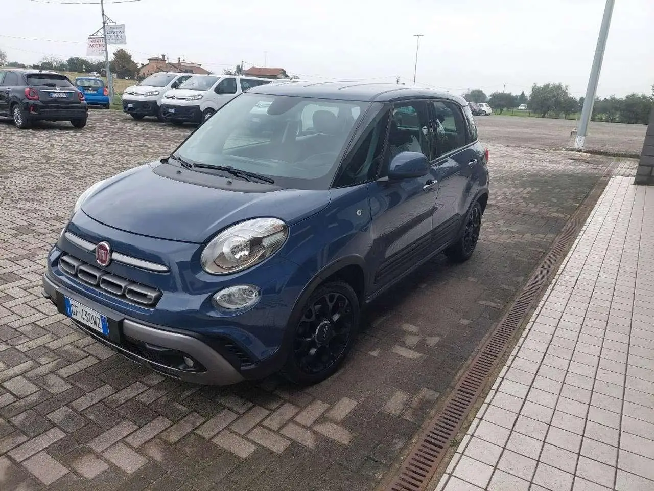 Photo 1 : Fiat 500l 2021 Petrol