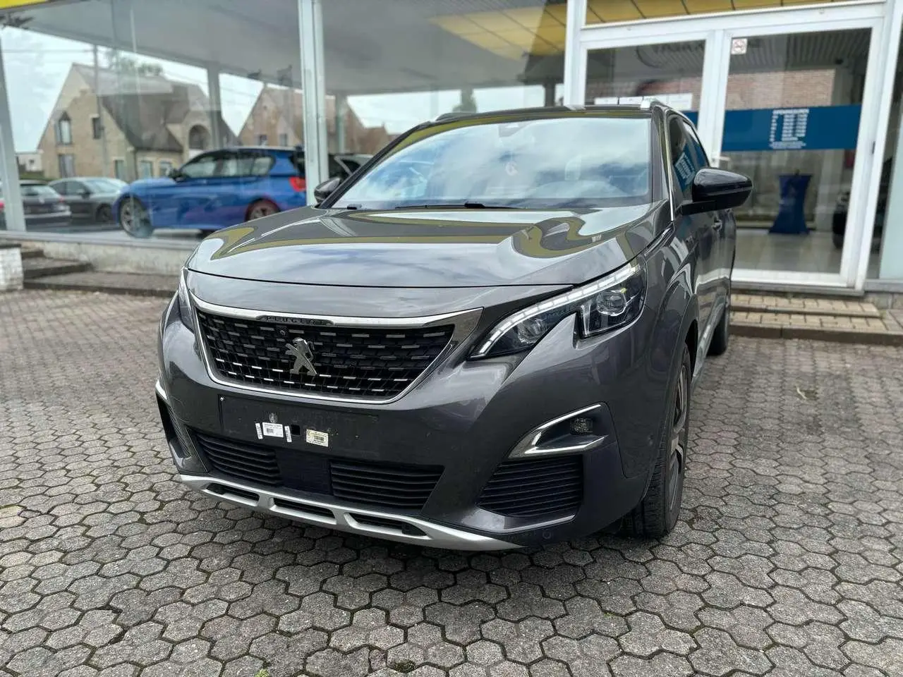 Photo 1 : Peugeot 5008 2017 Essence