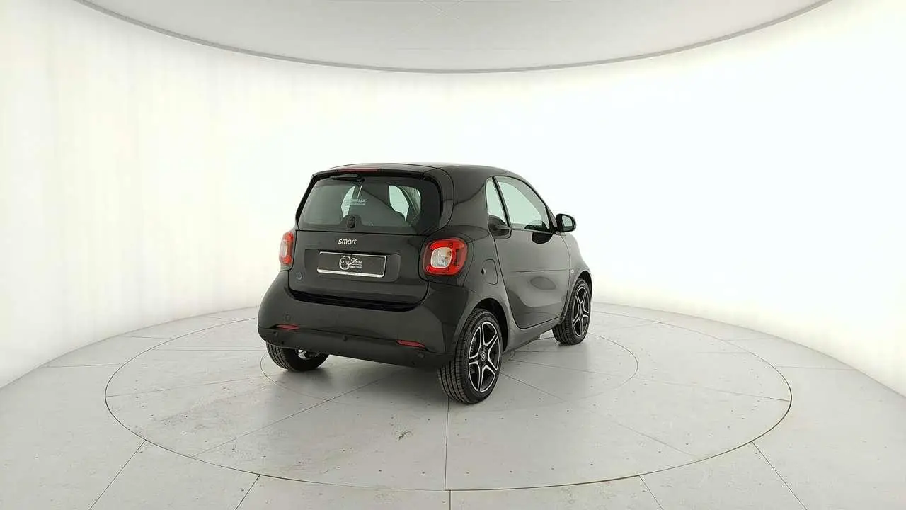 Photo 1 : Smart Fortwo 2021 Electric