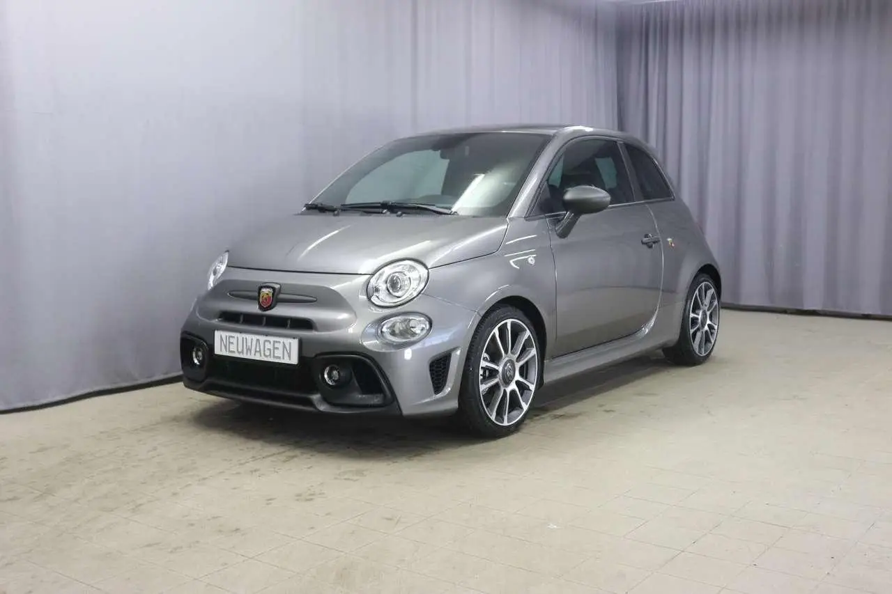 Photo 1 : Abarth 595 2024 Petrol