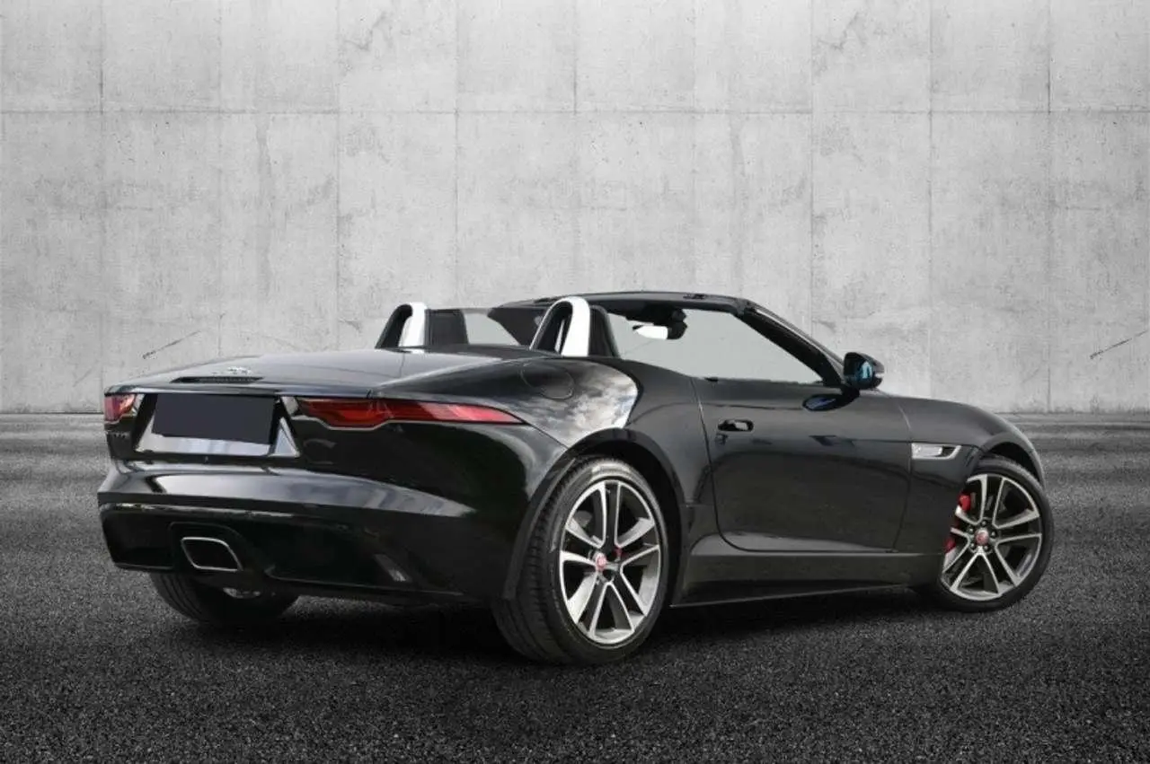 Photo 1 : Jaguar F-type 2021 Petrol