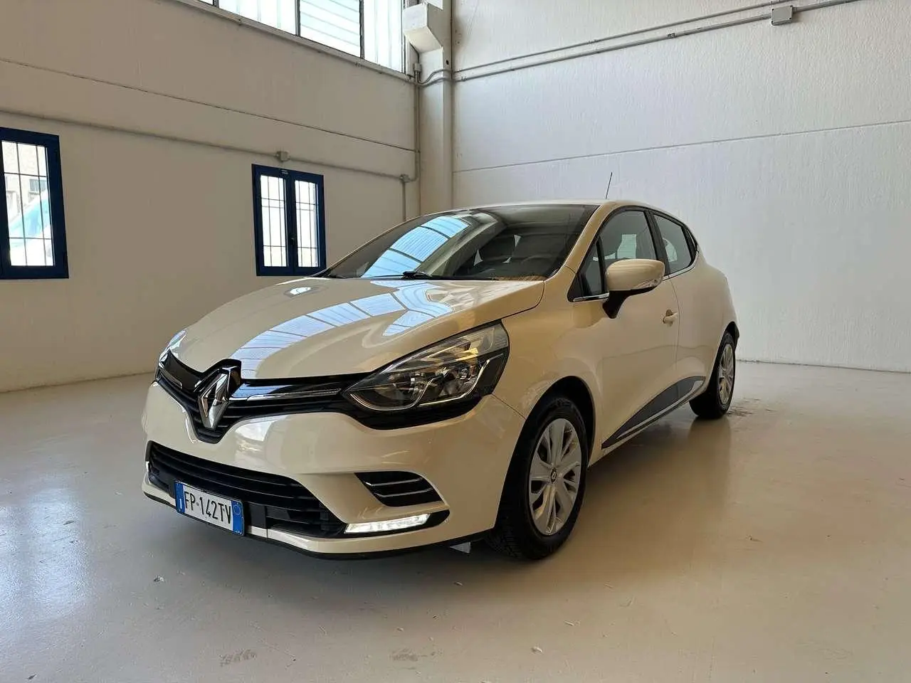 Photo 1 : Renault Clio 2018 Essence