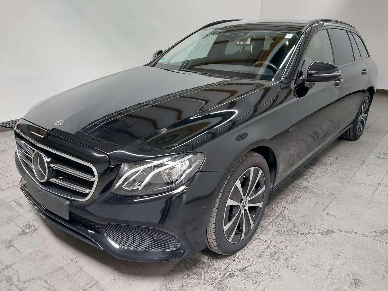 Photo 1 : Mercedes-benz Classe E 2019 Hybrid