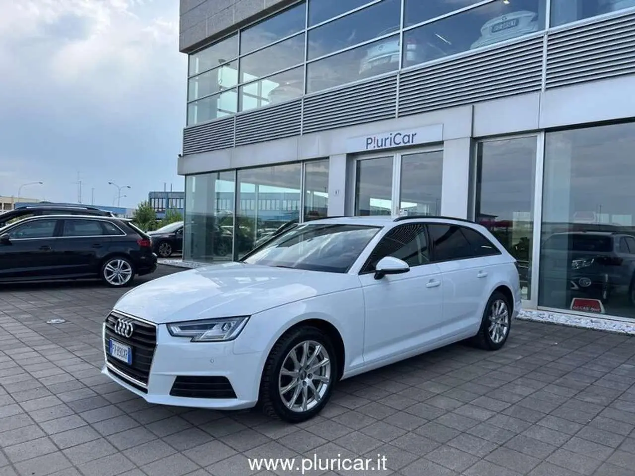 Photo 1 : Audi A4 2019 Diesel