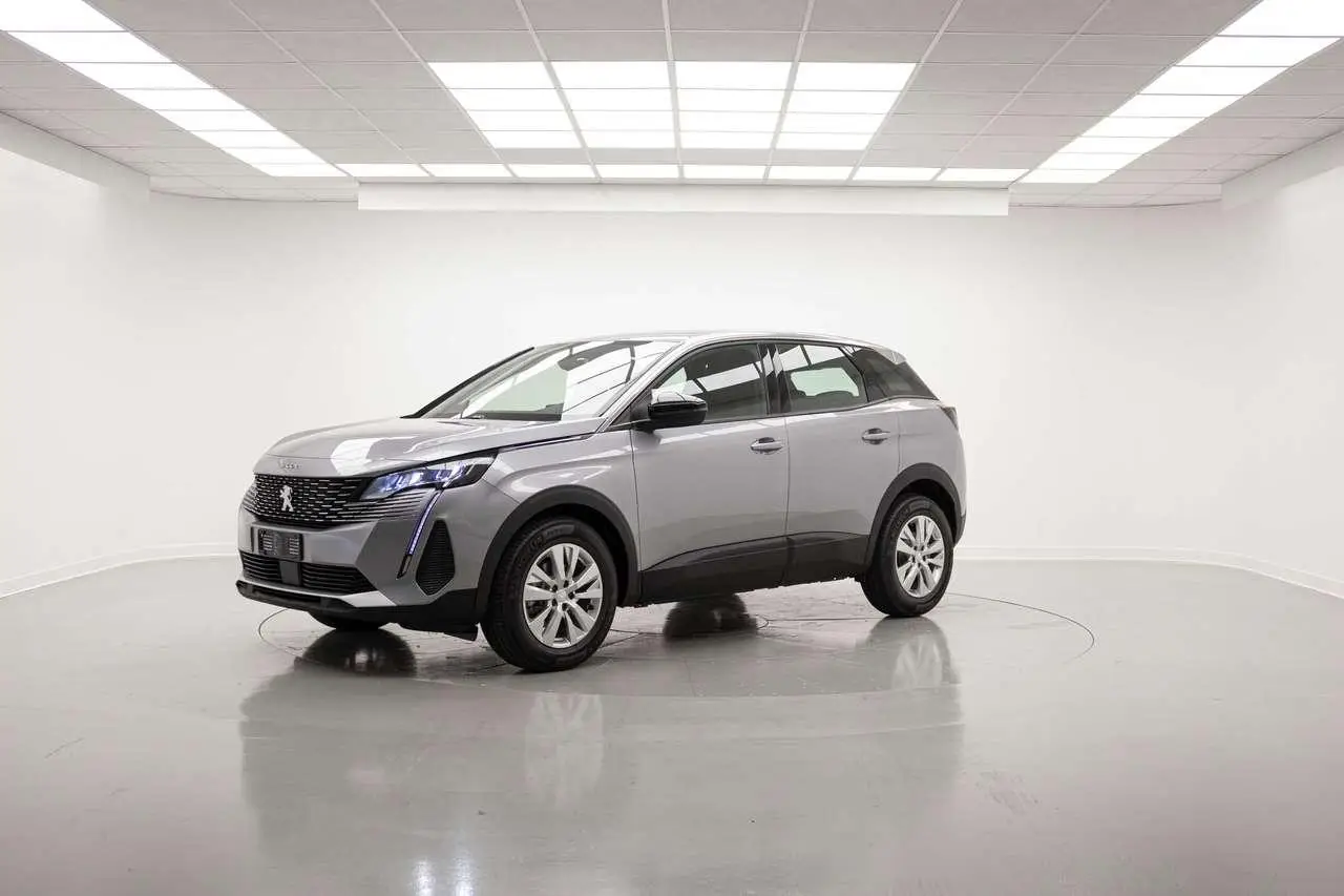 Photo 1 : Peugeot 3008 2023 Diesel