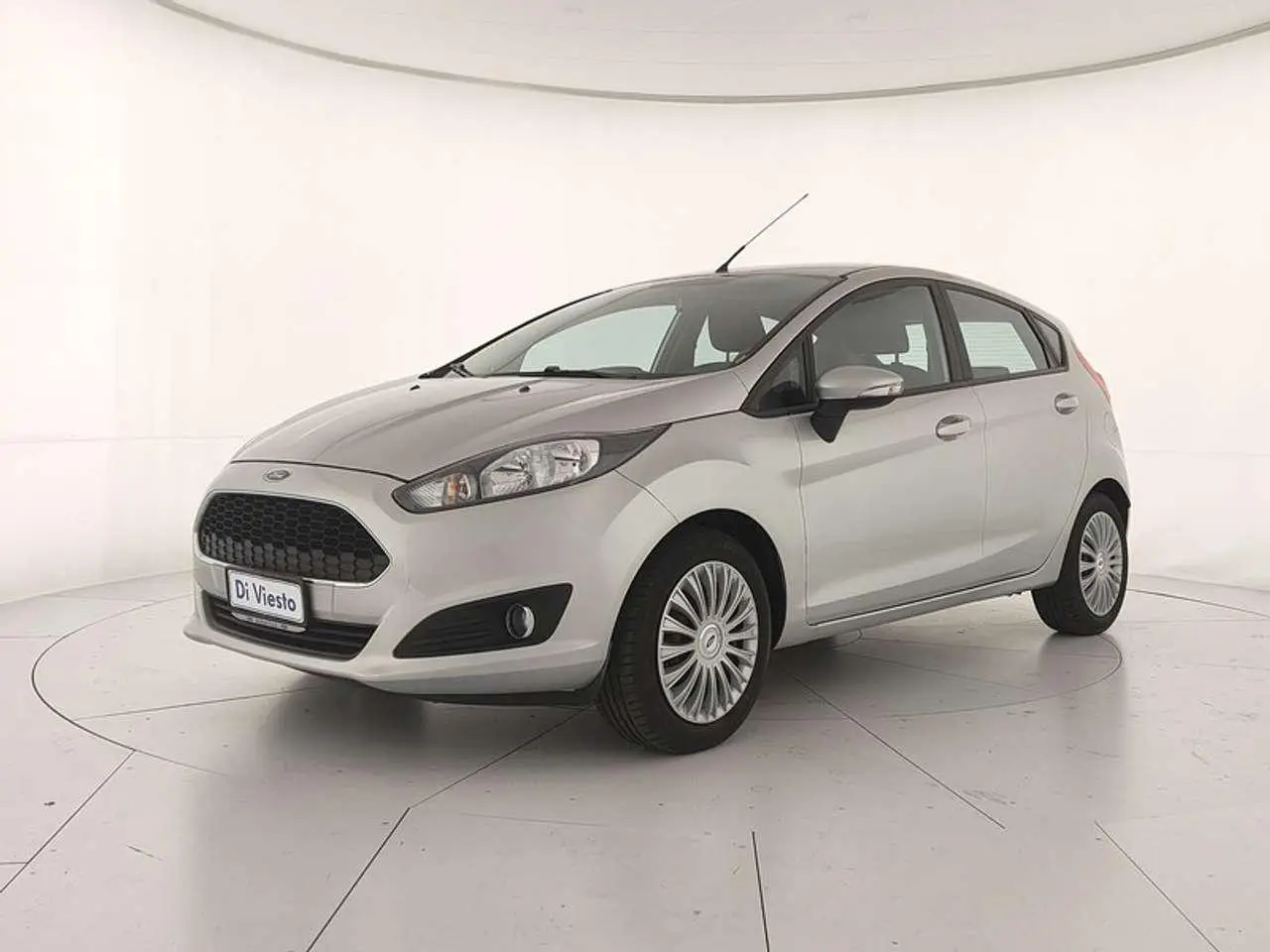 Photo 1 : Ford Fiesta 2016 Petrol