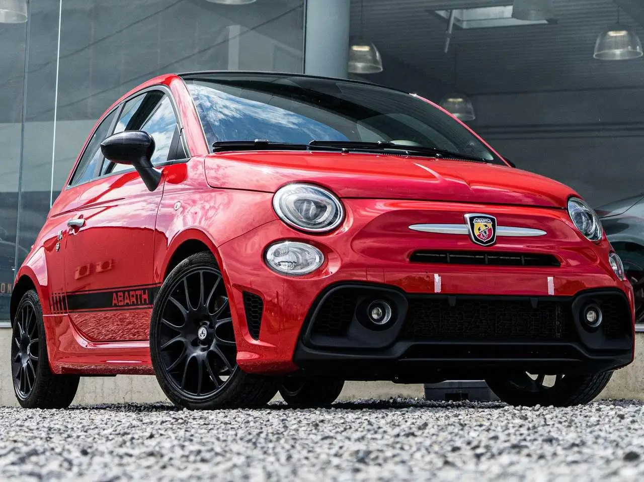 Photo 1 : Abarth 595 2022 Essence