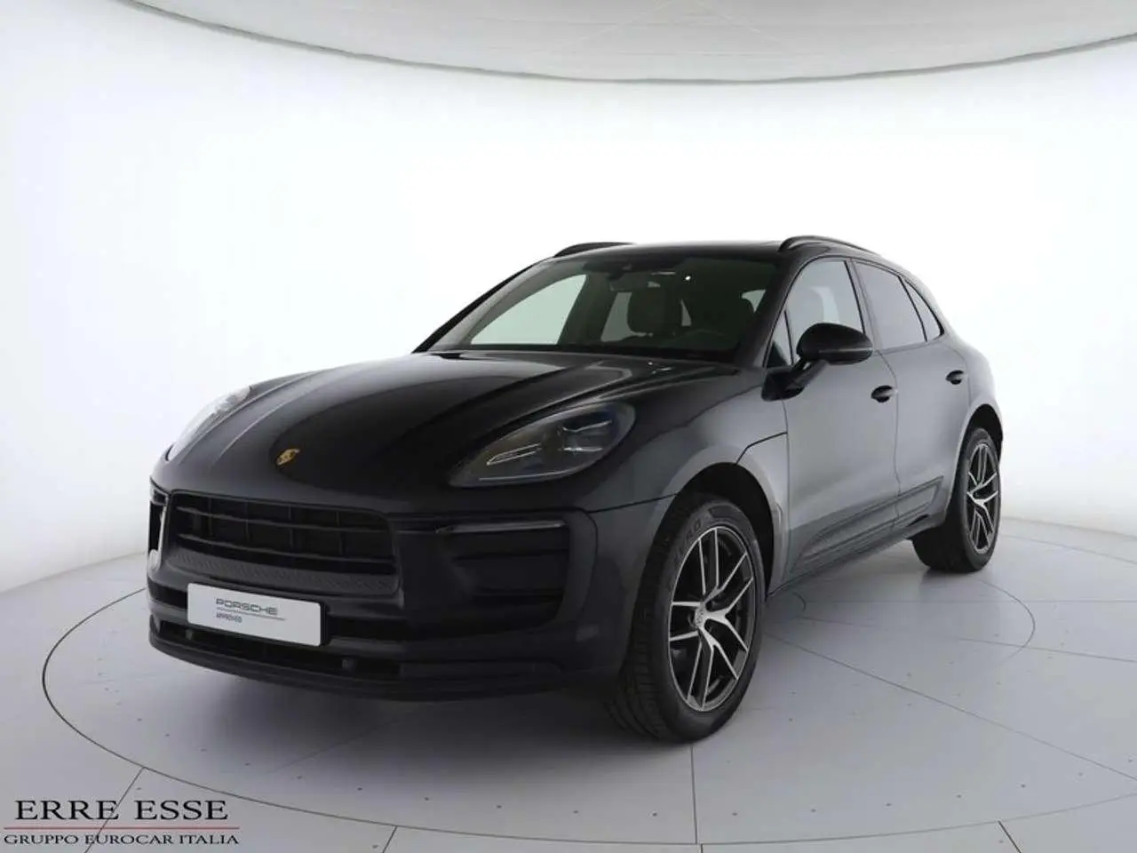 Photo 1 : Porsche Macan 2022 Petrol