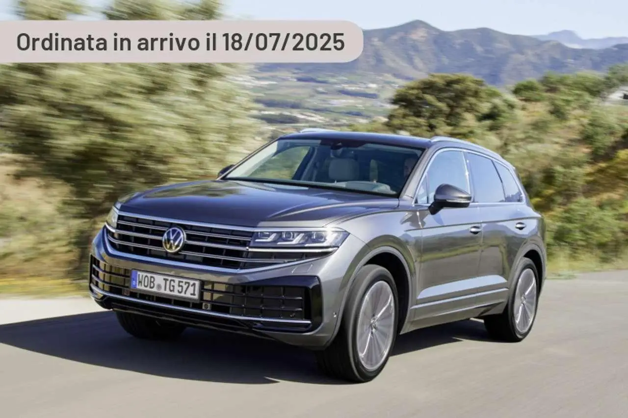 Photo 1 : Volkswagen Touareg 2024 Diesel