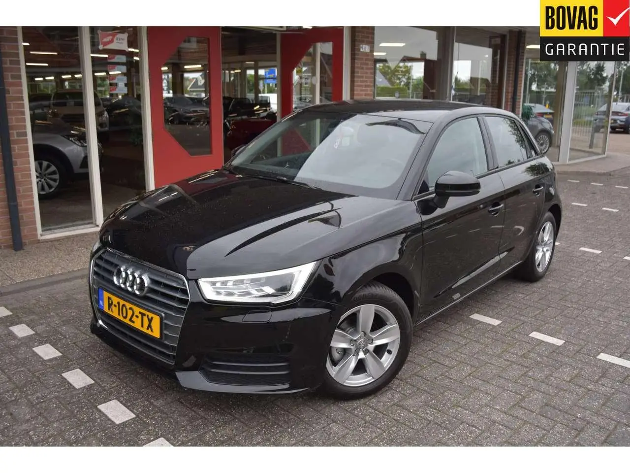 Photo 1 : Audi A1 2017 Essence