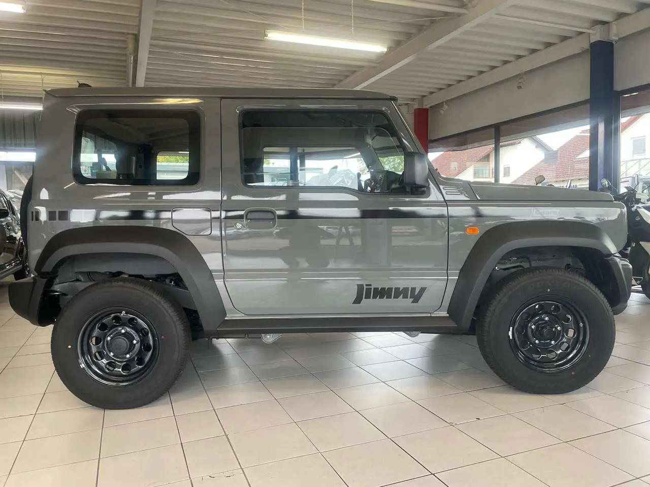 Photo 1 : Suzuki Jimny 2024 Petrol