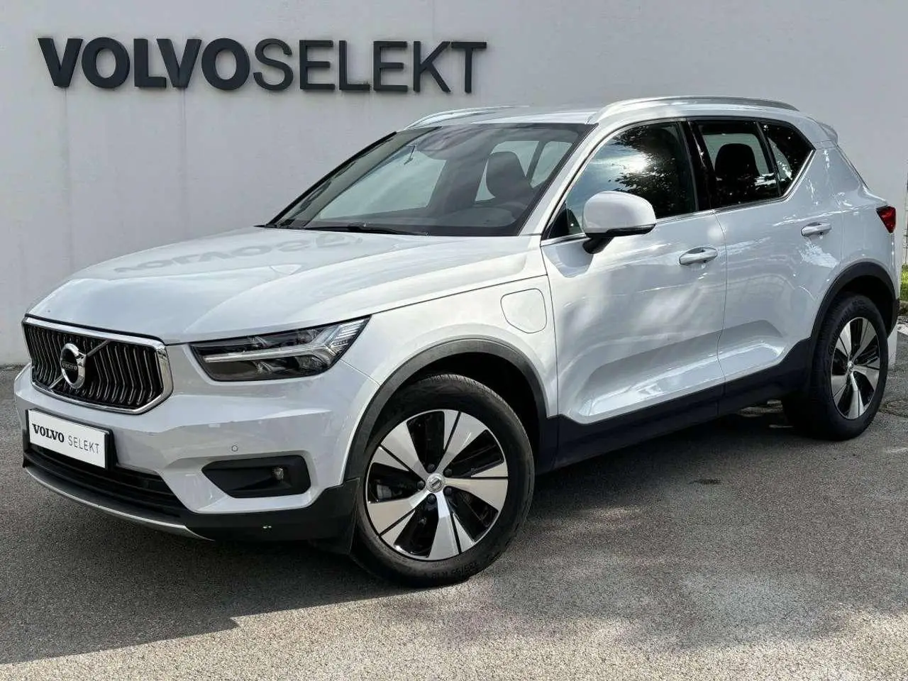 Photo 1 : Volvo Xc40 2021 Hybrid