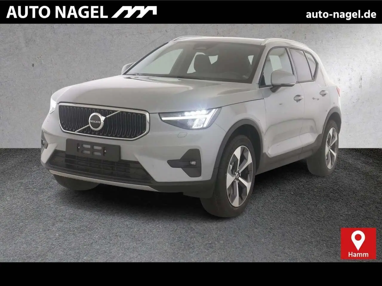 Photo 1 : Volvo Xc40 2024 Petrol