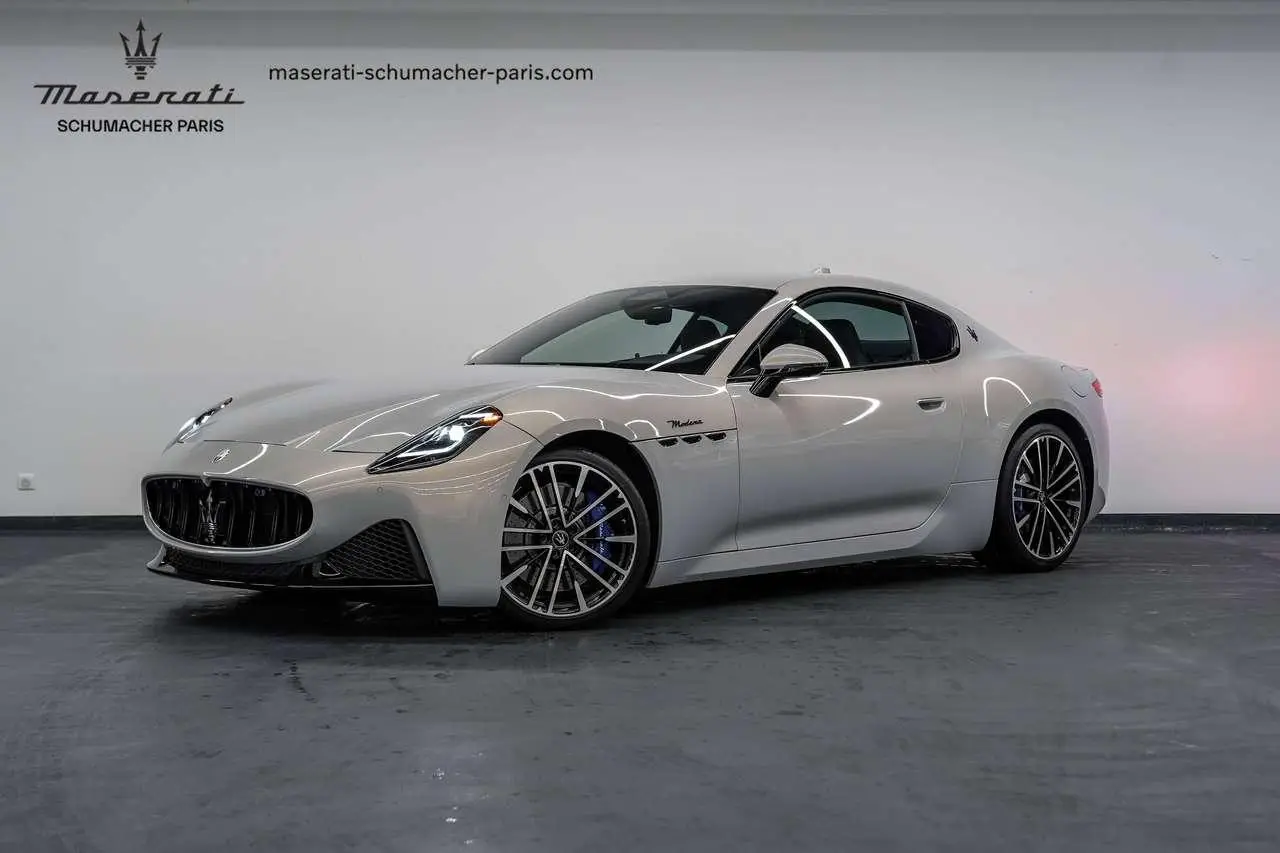 Photo 1 : Maserati Granturismo 2024 Essence