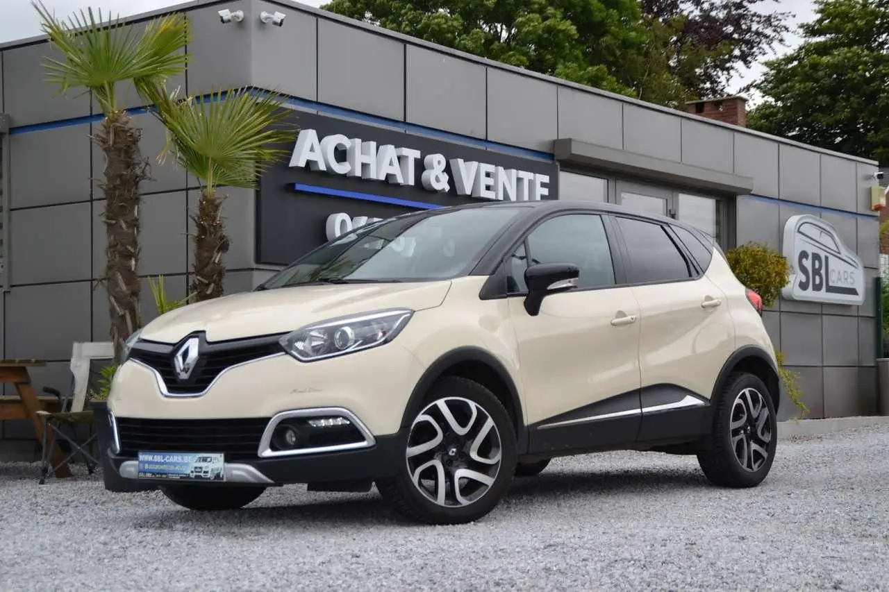 Photo 1 : Renault Captur 2016 Petrol