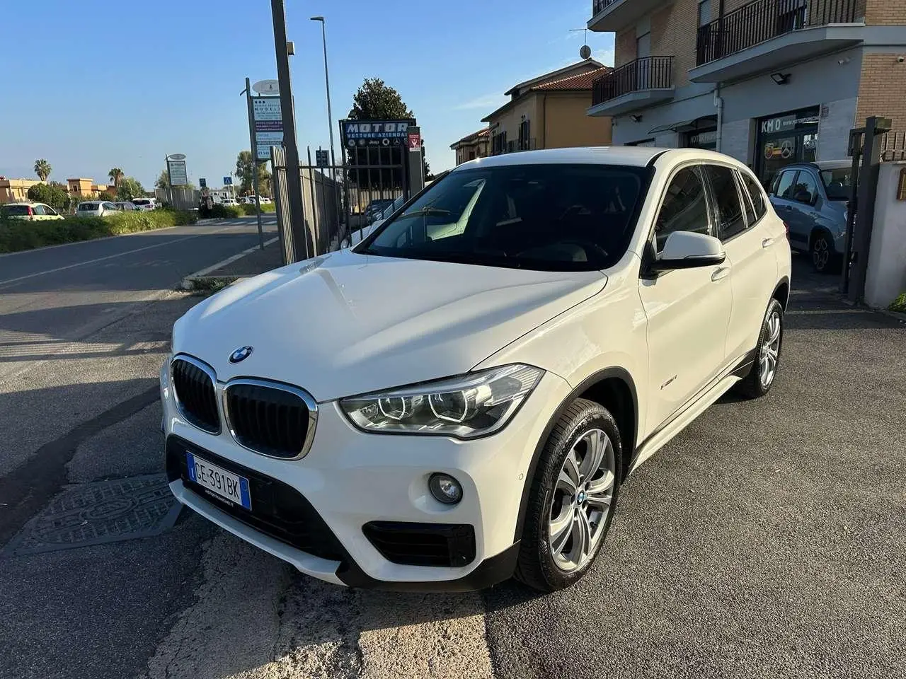 Photo 1 : Bmw X1 2017 Petrol