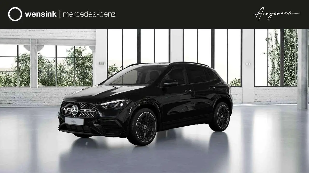 Photo 1 : Mercedes-benz Classe Gla 2024 Hybrid