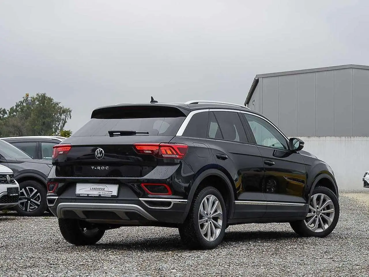 Photo 1 : Volkswagen T-roc 2023 Petrol