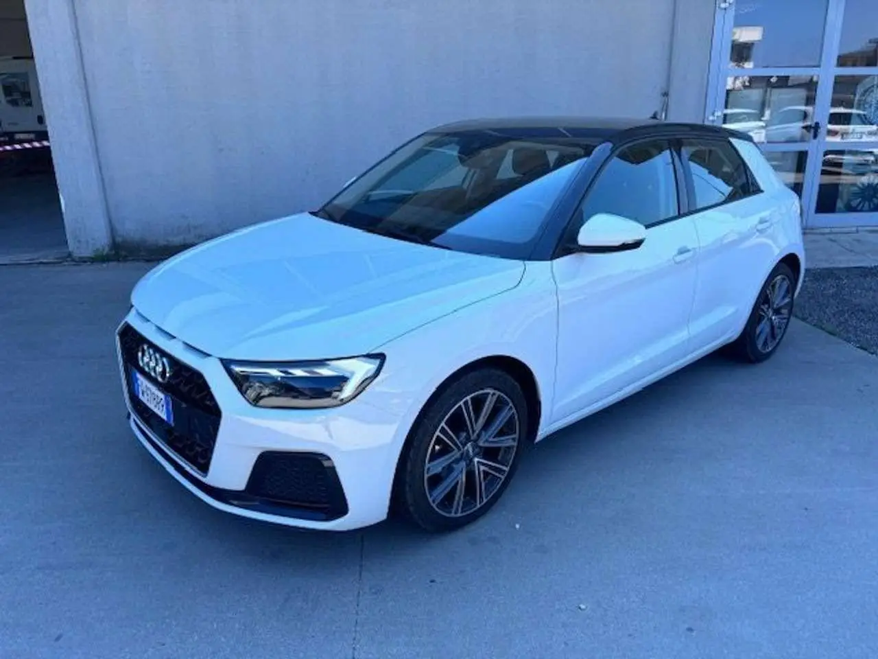 Photo 1 : Audi A1 2019 Petrol