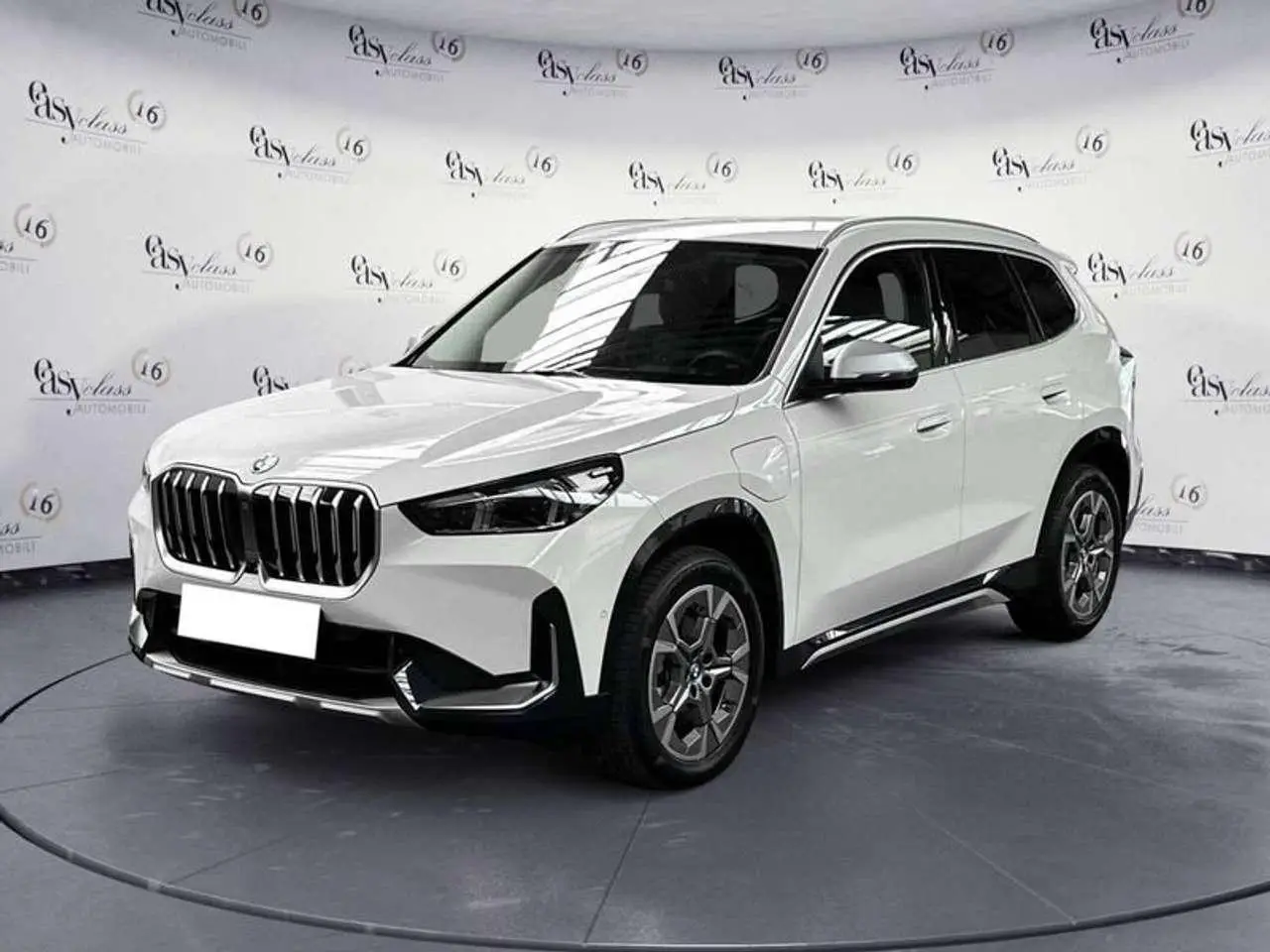 Photo 1 : Bmw X1 2023 Hybride