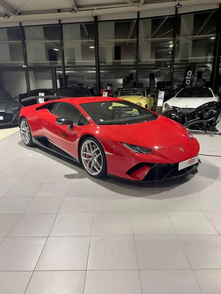 Photo 1 : Lamborghini Huracan 2017 Essence